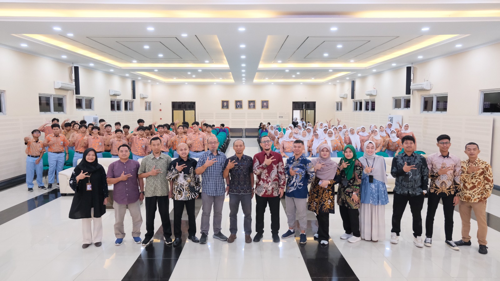 Polimedia Terima Kunjungan 63 Siswa SMA Al Fath Cirendeu