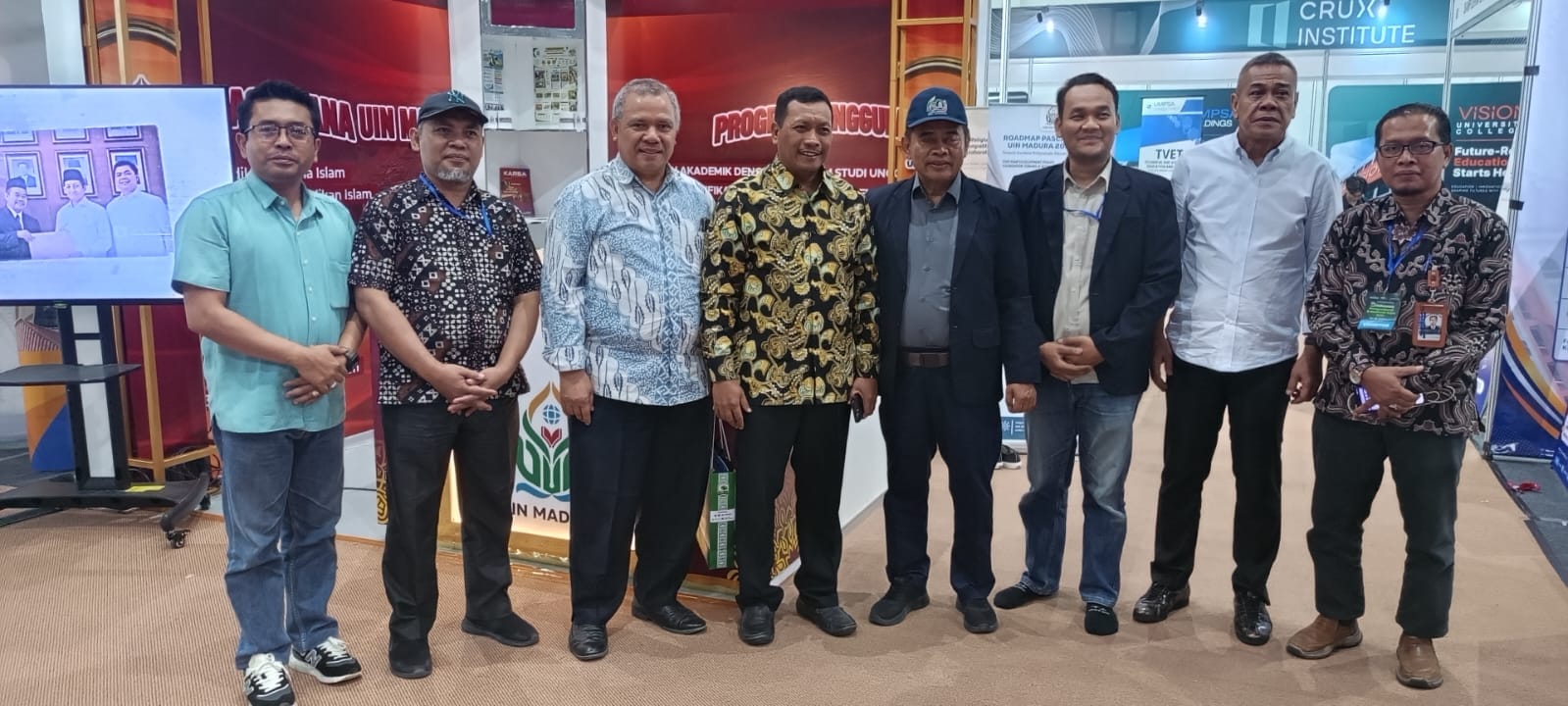 Saatnya Indonesia Memiliki Platform Riset Sendiri: Peluang Strategis Polimedia Membangun Ekosistem Penerbitan Pengetahuan Nasional